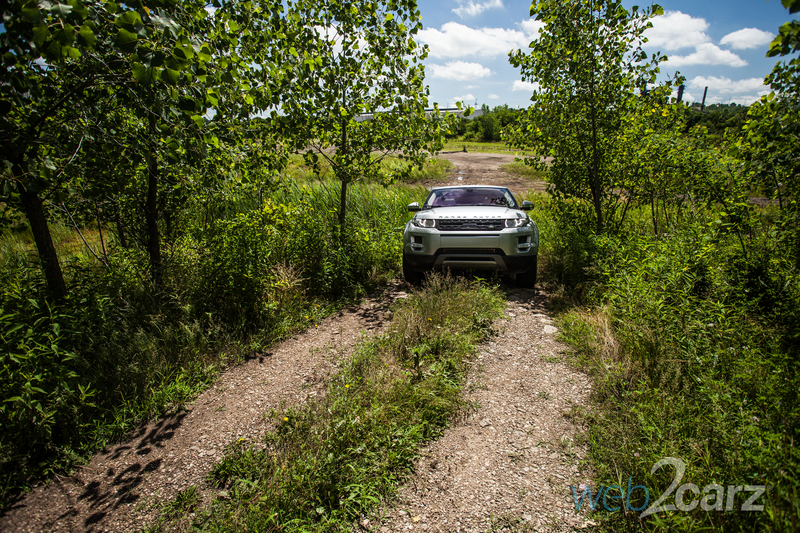 Illustration for article titled The Range Rover Evoque Isn't Just a Mall-Crawler